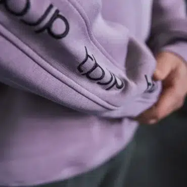 Sweater - Dusky Lilac with Embroidered tbJP Arm Logo (pink) - Obrázek 7