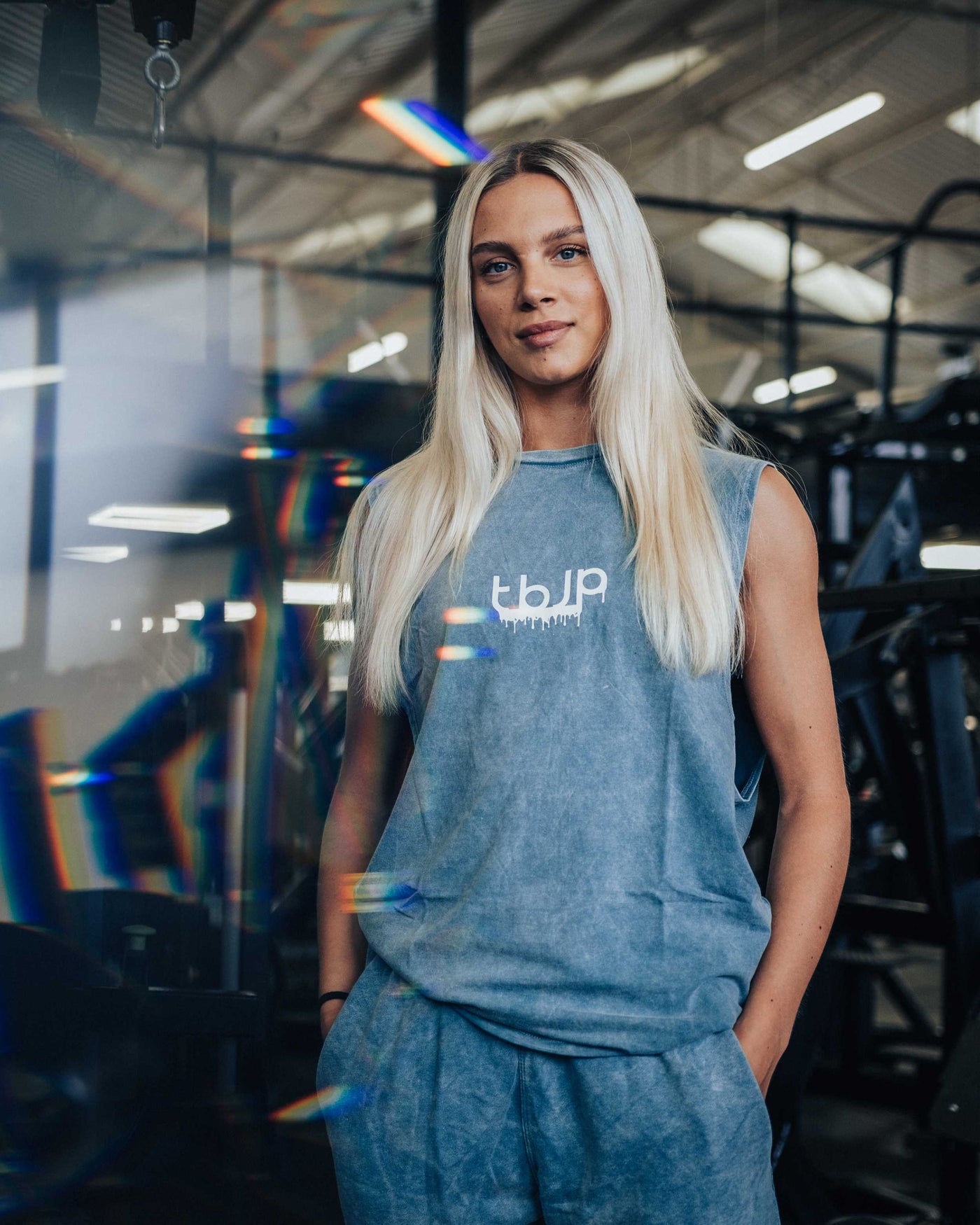 tbJP Drip Logo Vest in Blue Green - UTILITY01 - Obrázek 3