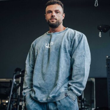 Alternativní pohled na tbJP Drip Logo Sweater in Blue Green with Cream Logo - UTILITY01