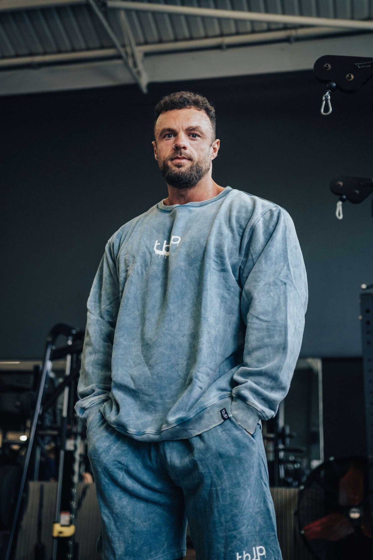 tbJP Drip Logo Sweater in Blue Green with Cream Logo - UTILITY01 - Obrázek 2